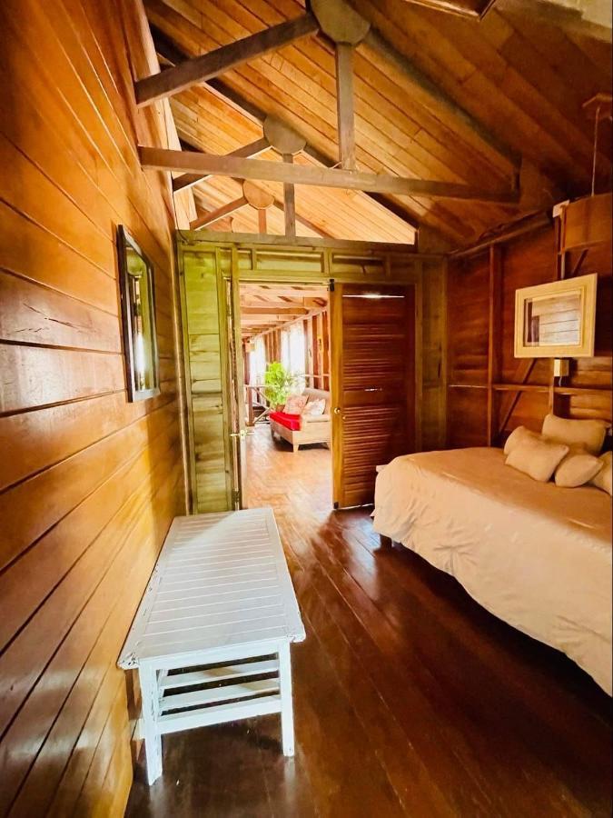 Villa Amaya Bocas del Toro Exterior photo