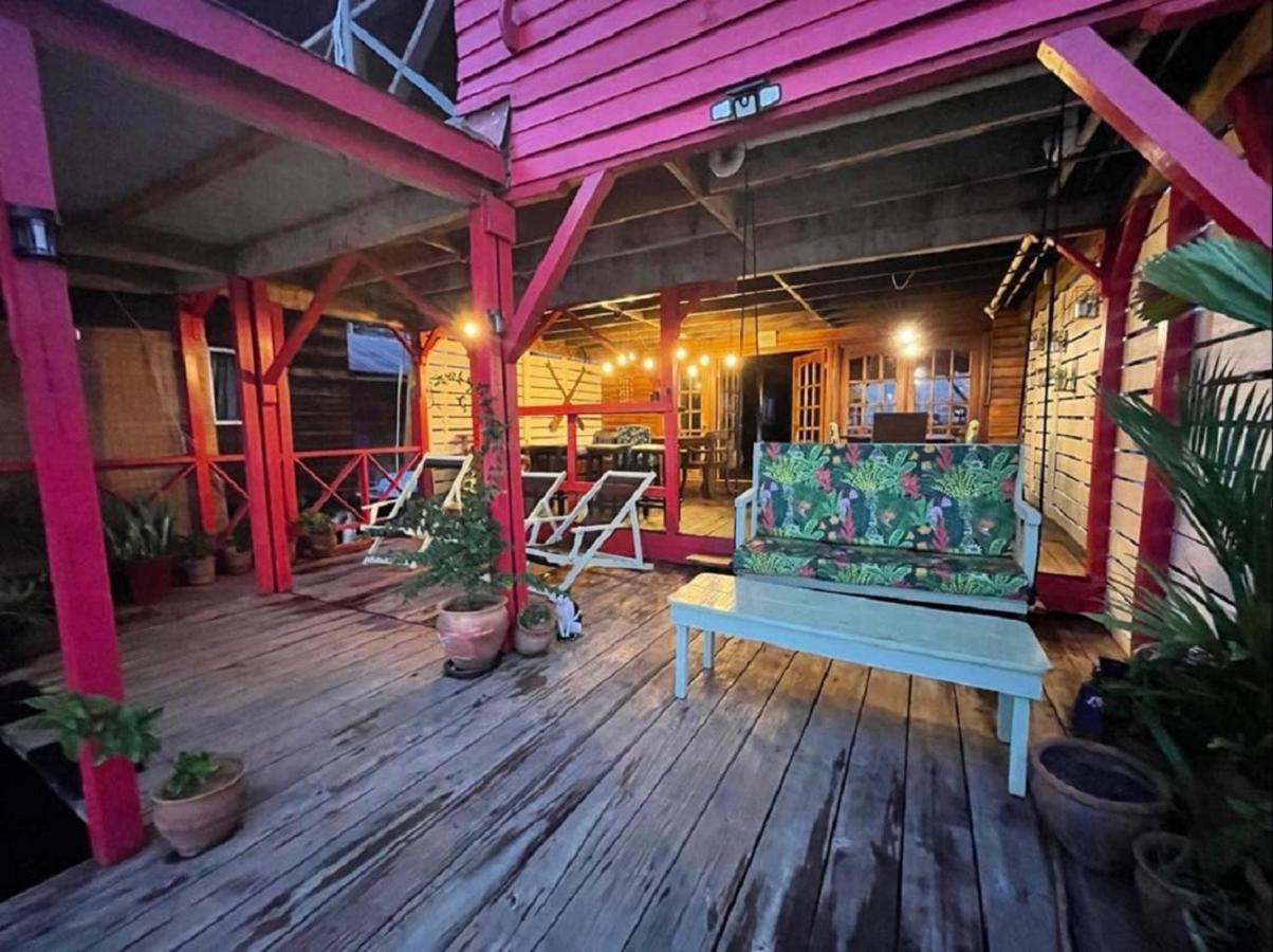 Villa Amaya Bocas del Toro Exterior photo