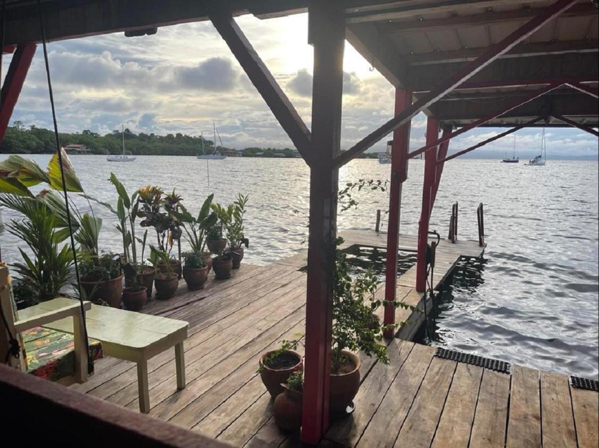 Villa Amaya Bocas del Toro Exterior photo